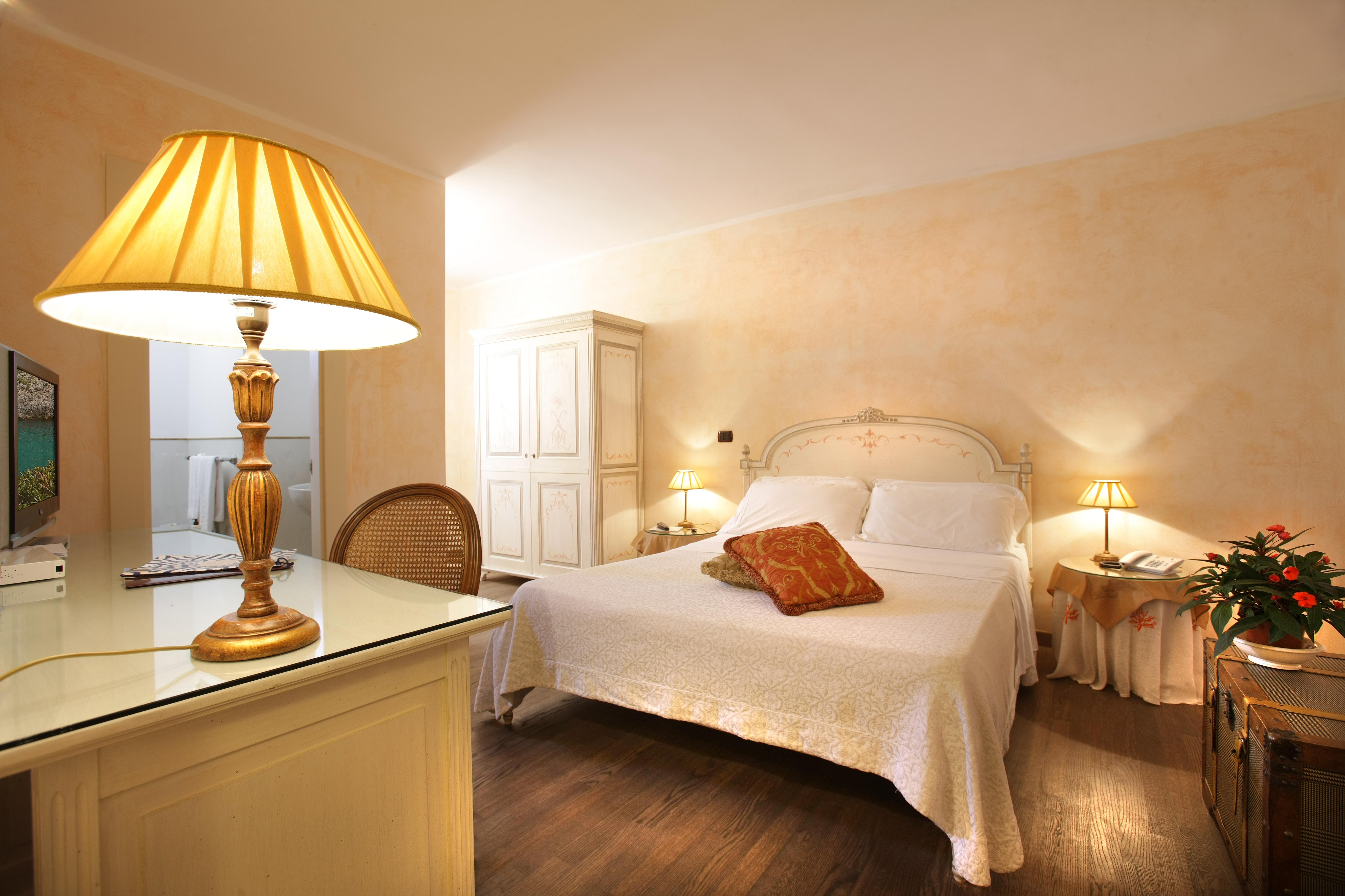 Palazzo Mosco - Dimora Storica 4*