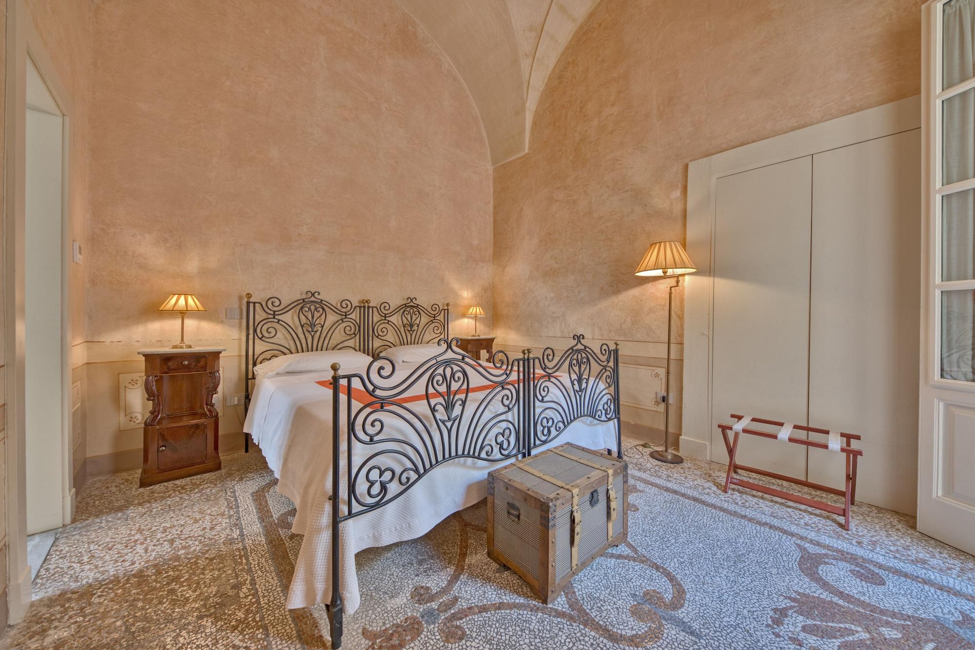 Palazzo Mosco - Dimora Storica Hotel 4*