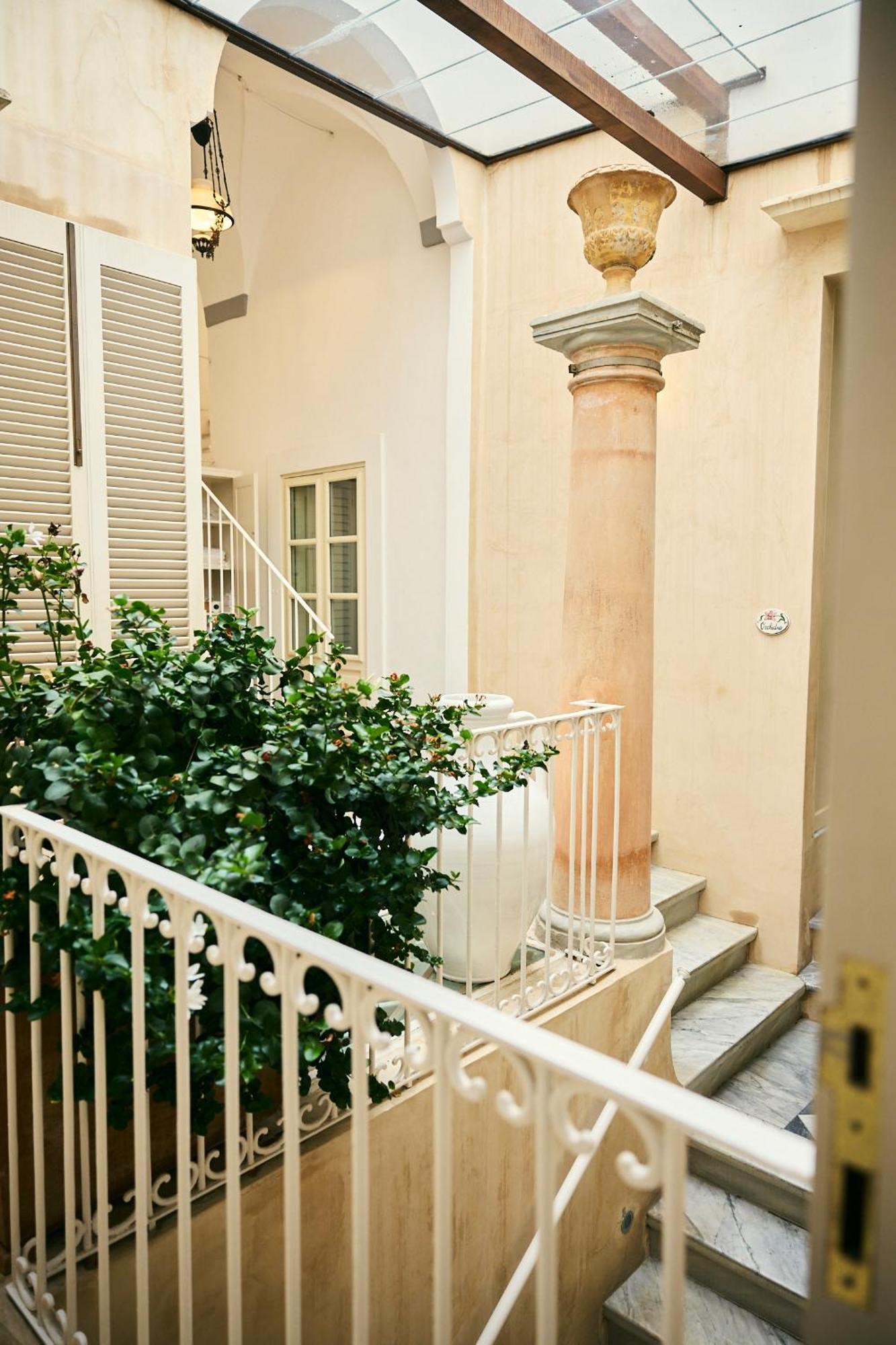 Palazzo Mosco - Dimora Storica Hotel 4*
